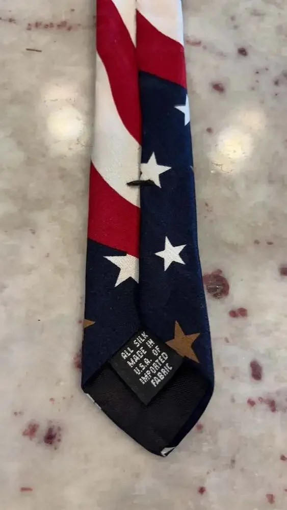 Vintage All Silk American Flag Patriotic‎ Necktie Red White Blue Stars n Stripes